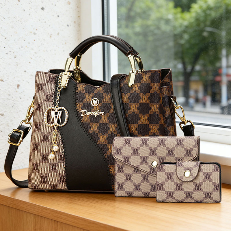 Luxury Bags Must Have - กระเป๋าถือผู้หญิงลายพิมพ์พรีเมียม ชุด 3 ชิ้นสุดหรู ใช้งานได้หลากหลาย สะพายไหล่และสะพายข้าง