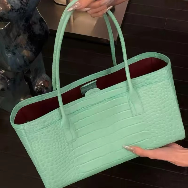 Luxury Bags Green - จัดส่งฟรี กระเป๋าถือลายหนังจระเข้ ความจุขนาดใหญ่ กระเป๋าสะพายไหล่สีเขียวหรูหราสำหรับผู้หญิง กระเป๋าถือของแท้สุดหรู