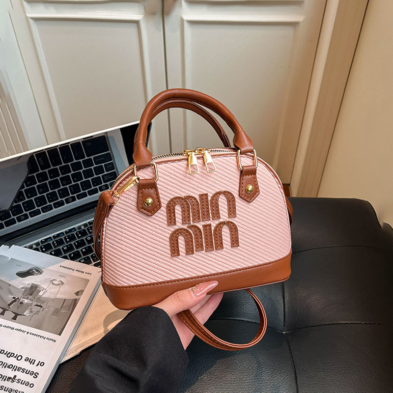 Luxury Bags Must Have - กระเป๋าใส่ผ้าอ้อมดีไซน์เนอร์สุดหรูสำหรับผู้หญิง กระเป๋าหนังหรูหรา กระเป๋าสะพายข้างสุดเก๋ ไอเท็มที่ต้องมี