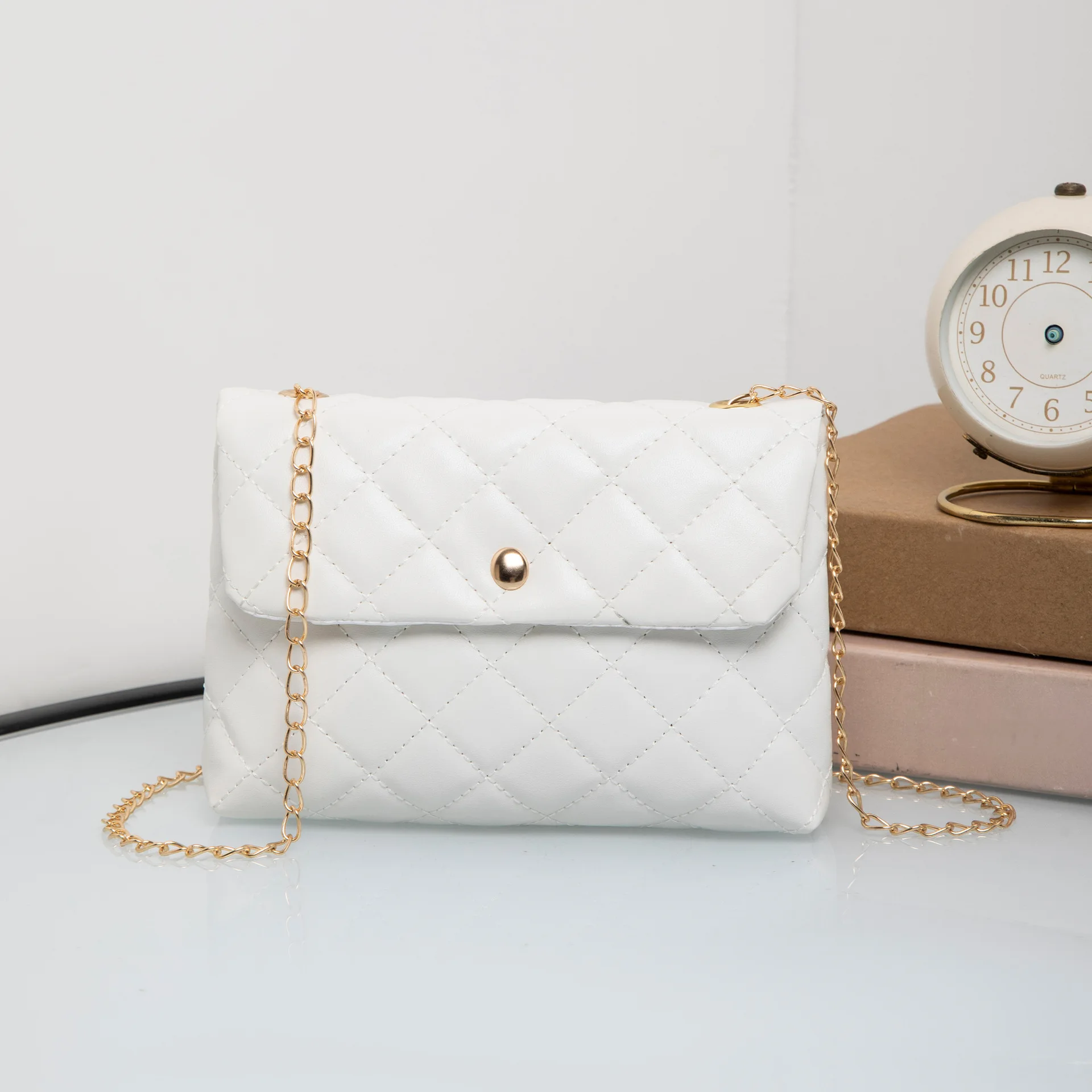 2025 กระเป๋าสะพายแฟชั่นหรูหรา  - Chain Crossbody Quilted บทวิจารณ์และราคา