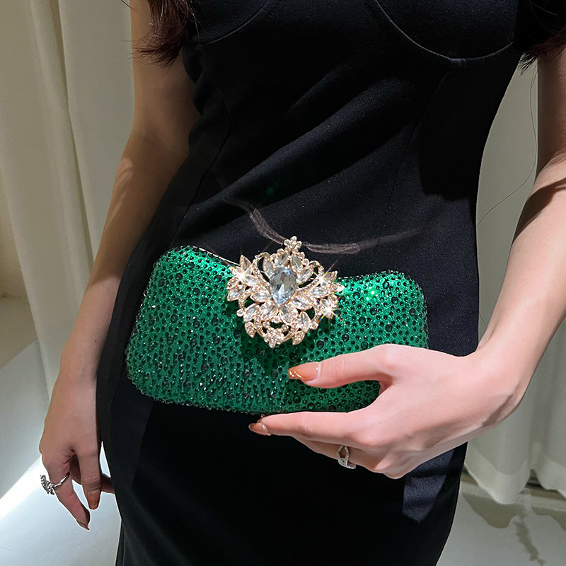 กระเป๋าคลัทช์สีเขียวสุดหรูประด - Luxury Bags Green บทวิจารณ์และราคา