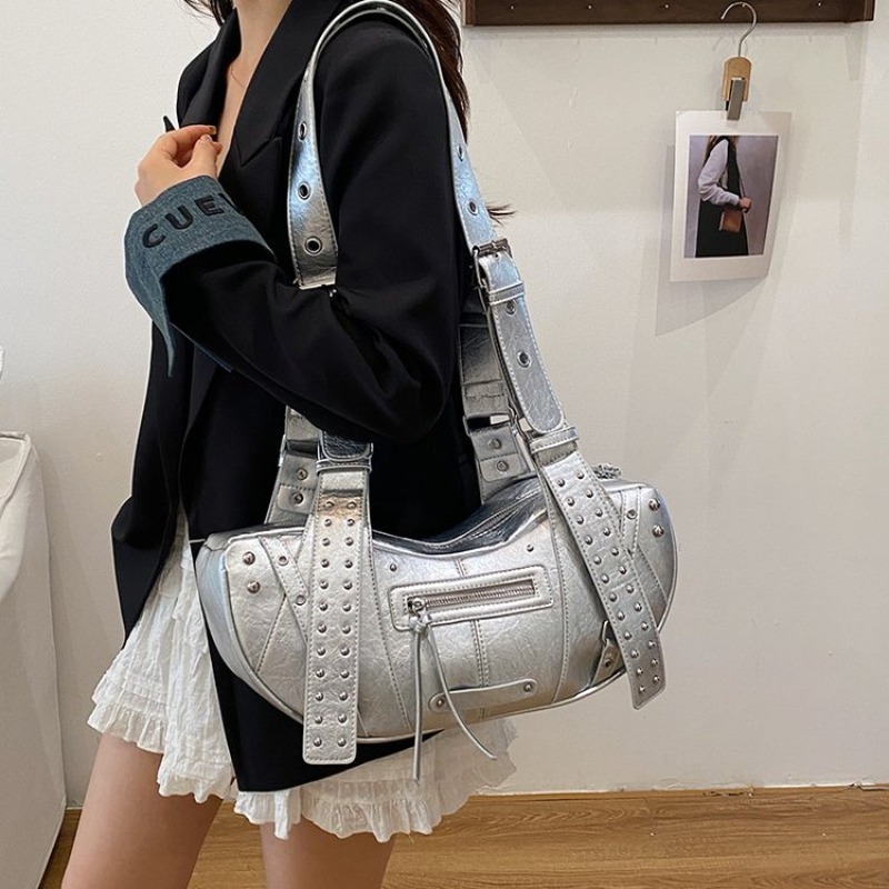 กระเป๋าโท้ทดีไซน์เนอร์สุดหรูสำ - Luxury Bags Must Have บทวิจารณ์และราคา