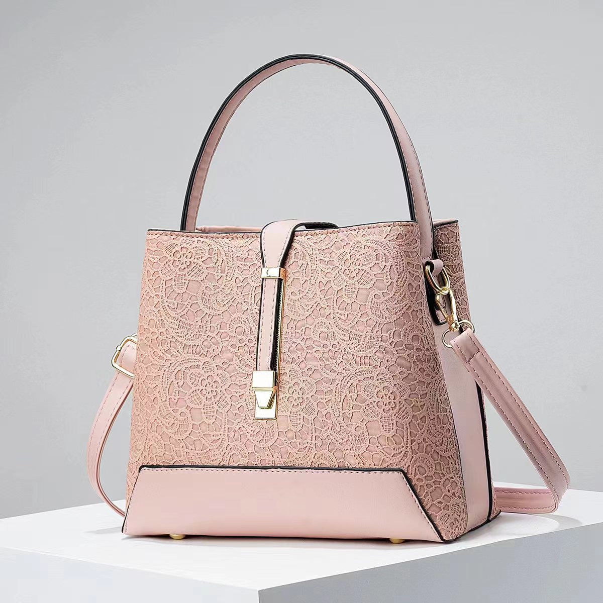 ใหม่หรูหรา Tote กระเป๋าหนัง Cl - Luxury Bags Office บทวิจารณ์และราคา
