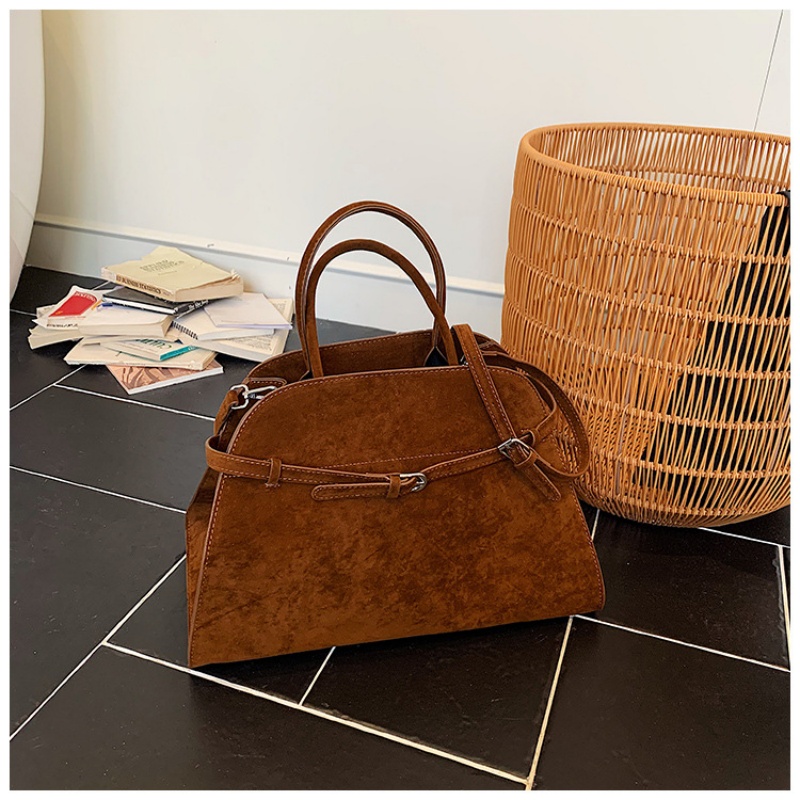 กระเป๋าถือทรงโดมมีโครงสร้างพร้ - Structured Handbag Top Handle บทวิจารณ์และราคา