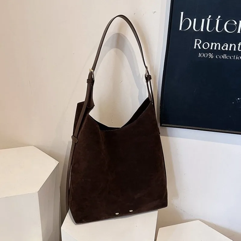 กระเป๋าใส่ผ้าอ้อมสำหรับผู้หญิง - Luxury Bags Must Have บทวิจารณ์และราคา