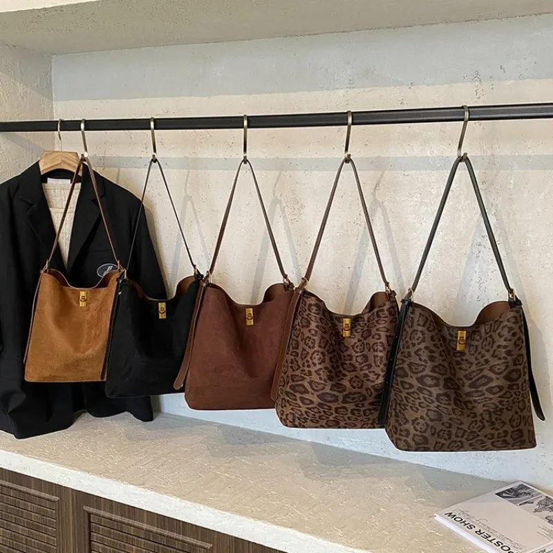 กระเป๋าผ้าอ้อมดีไซน์เนอร์สุดฮิ - Luxury Bags Must Have บทวิจารณ์และราคา