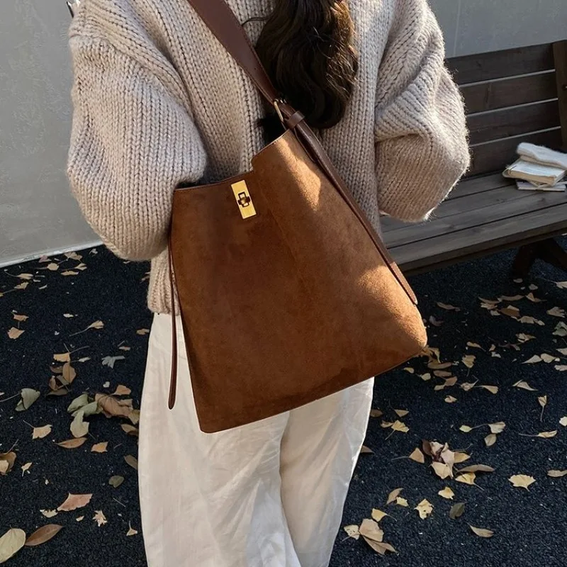 กระเป๋าผ้าอ้อมดีไซน์เนอร์สุดฮิ - Luxury Bags Must Have บทวิจารณ์และราคา