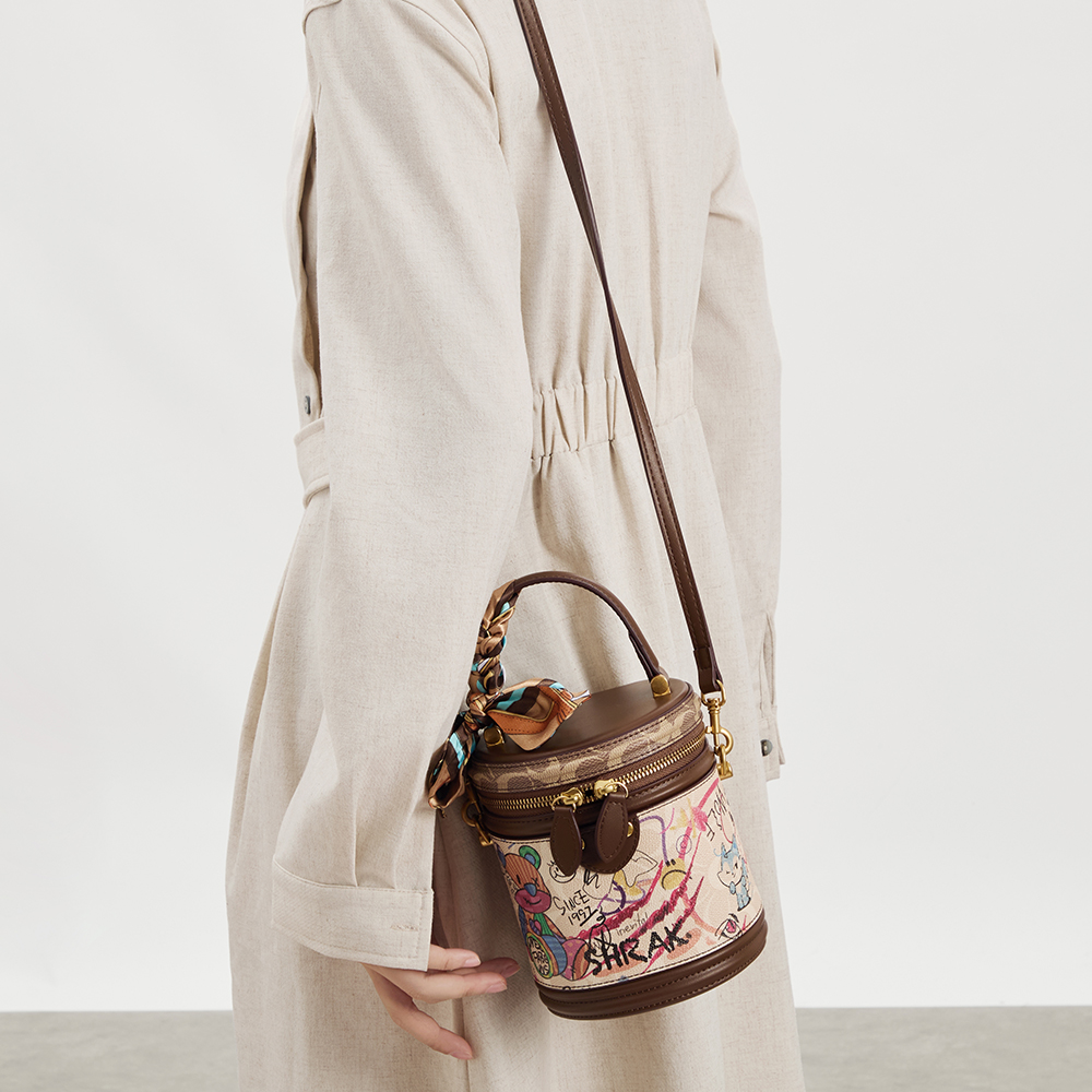 กระเป๋าถือสุภาพสตรี 2026 รุ่นใ - Luxury Bags Must Have บทวิจารณ์และราคา