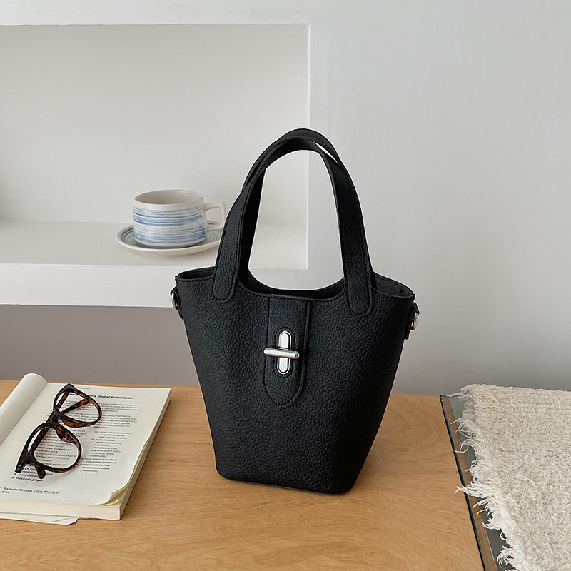 กระเป๋าหนังวัวแท้สุดหรูแบบมินิ - Luxury Bags Quiet บทวิจารณ์และราคา