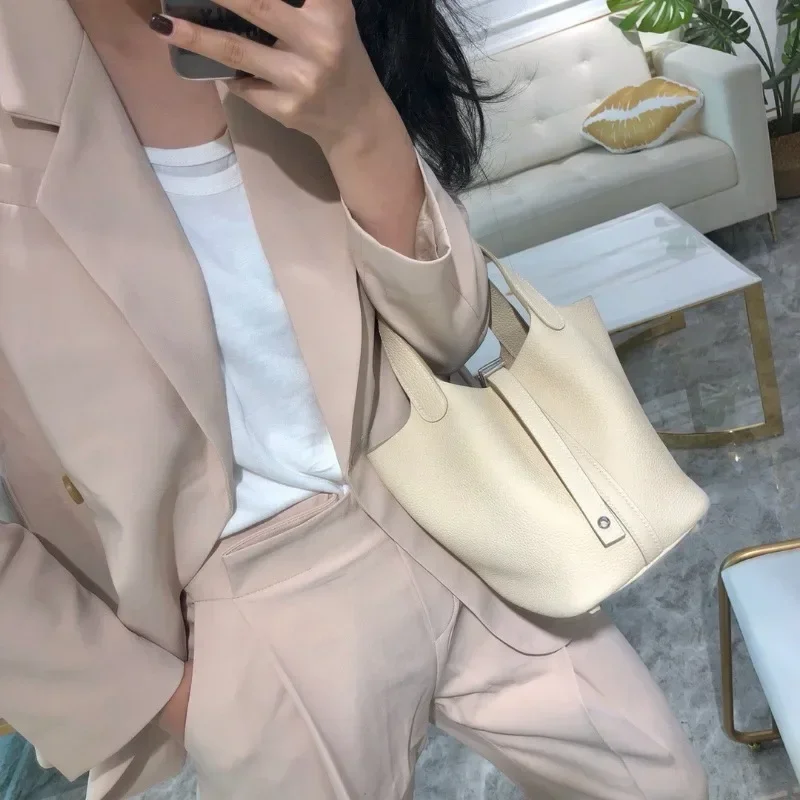2023 ใหม่ContrastสีCowhideกระเ - Luxury Bags Office บทวิจารณ์และราคา