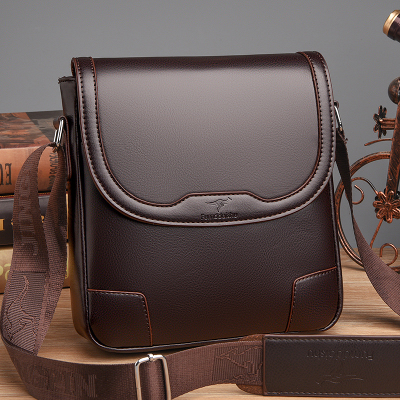 แบรนด์หรูผู้ชายหนังไหล่กระเป๋า - Luxury Bags Office บทวิจารณ์และราคา