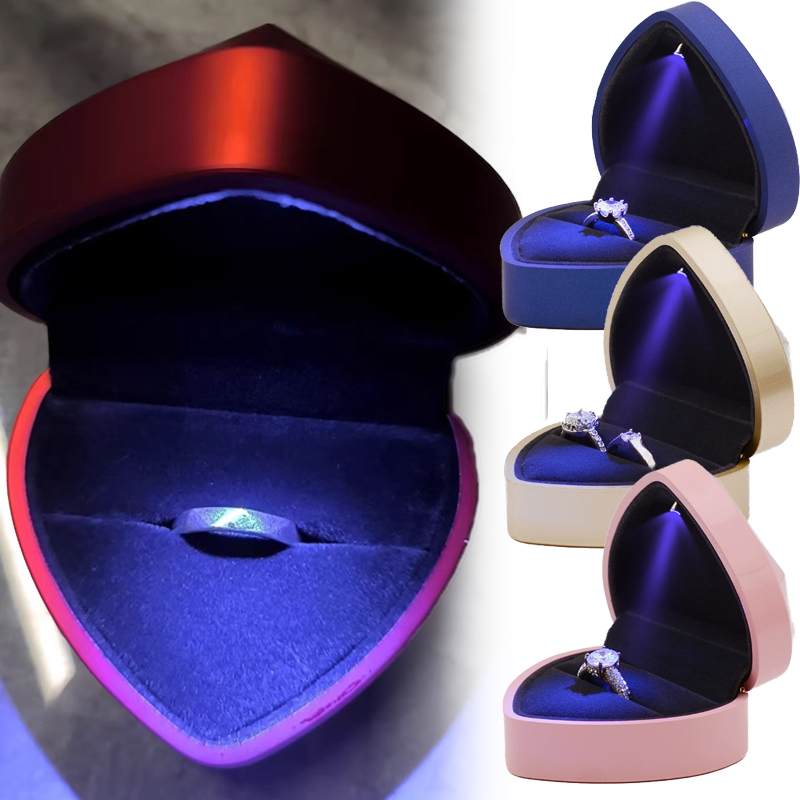 กล่องใส่แหวน LED ดีไซน์สร้างสร - Luxury Bags List บทวิจารณ์และราคา