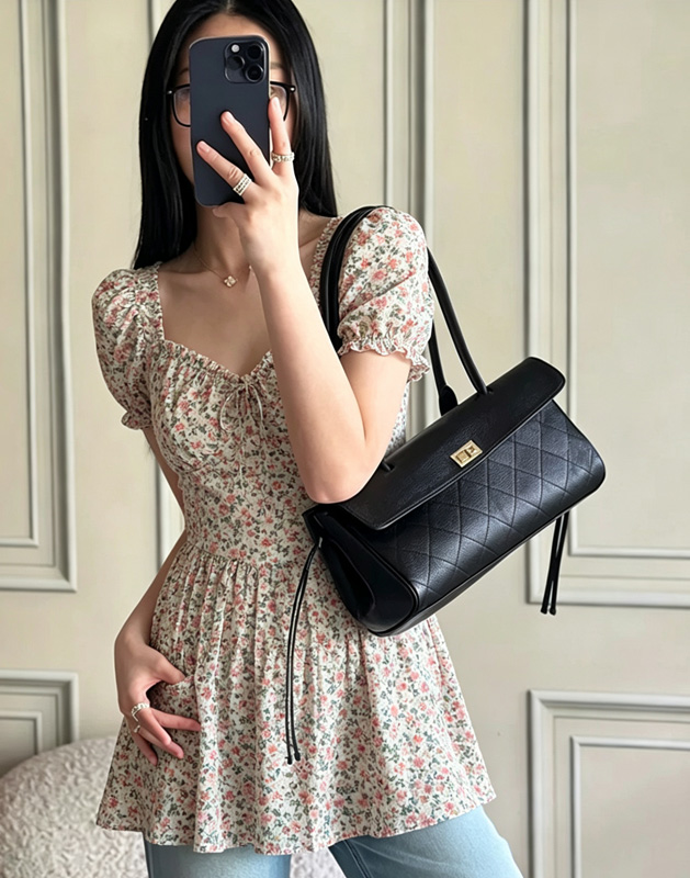 CLAREGQI 2026 กระเป๋าสะพายไหล่ - Structured Handbag Top Handle บทวิจารณ์และราคา